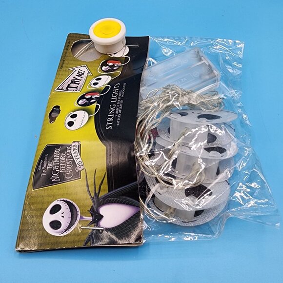 Nightmare Before Christmas 25th Anniversary Jack Skellington String Lights 2018 - Picture 6 of 9